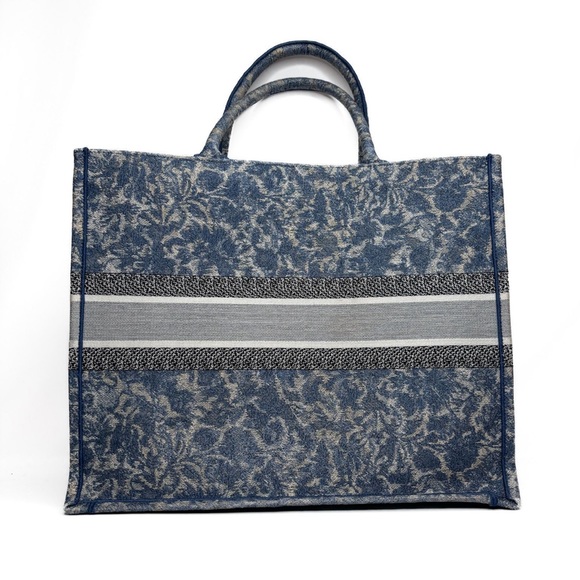 DIOR Large Book Tote - Picture 2 of 9